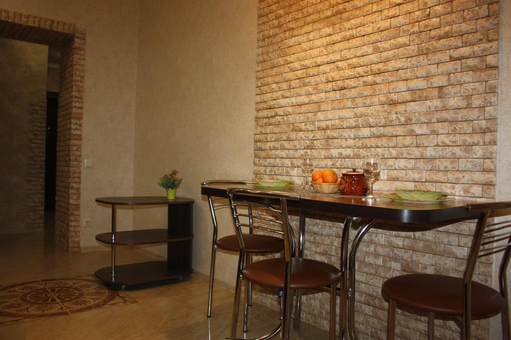 Apartments In The City Center Полтава Екстер'єр фото